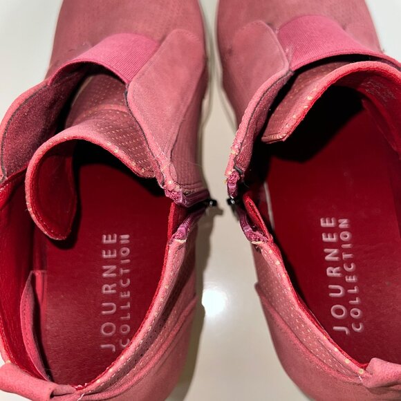 Journee Collection Womens Red Perforated Wedge Slip-on Sneakers Size 10 - Picture 4 of 10